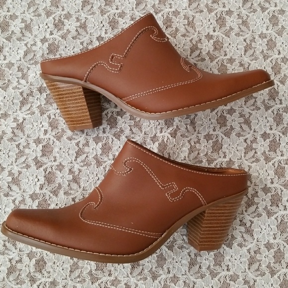 Shoes - Leather Ankle Boots